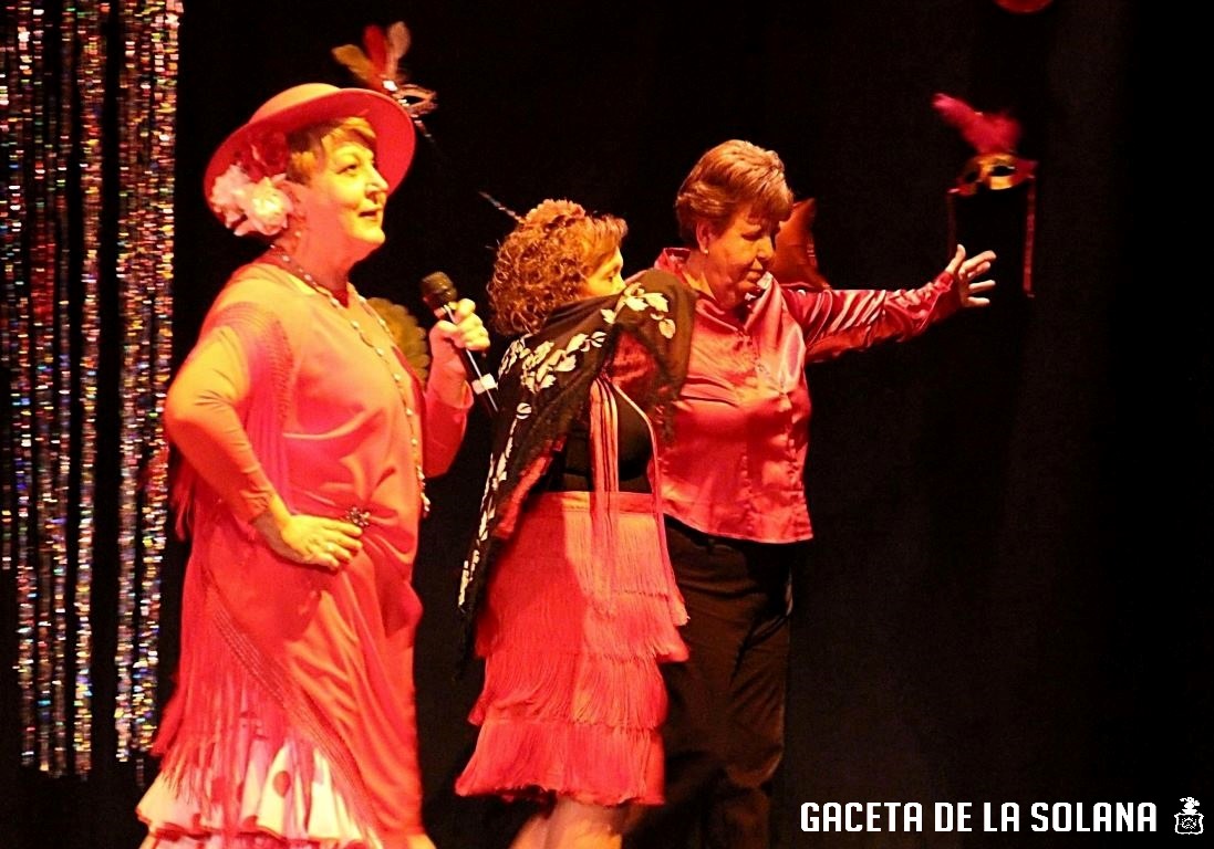 -A mujeres carnaval-1