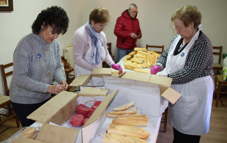 Día Bocadillo preparando