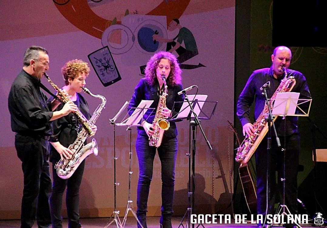 Acto consumidor cuarteto