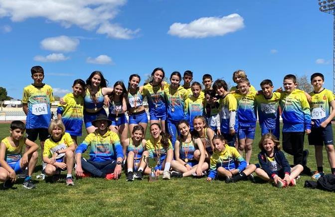 Atletismo sub-14 y sub-12