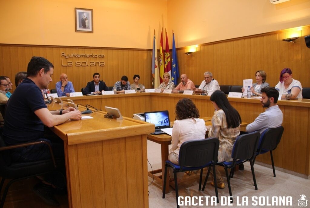 -El pleno aprobó financiar la conexión y mejora del Punto Limpio