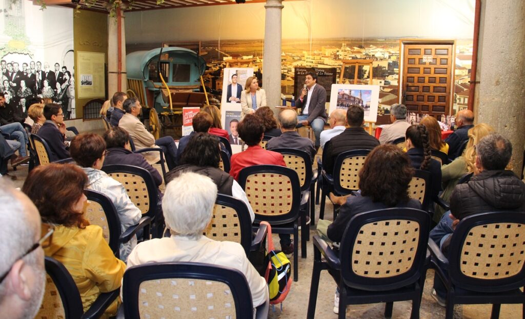 Acto PSOE consejera-1