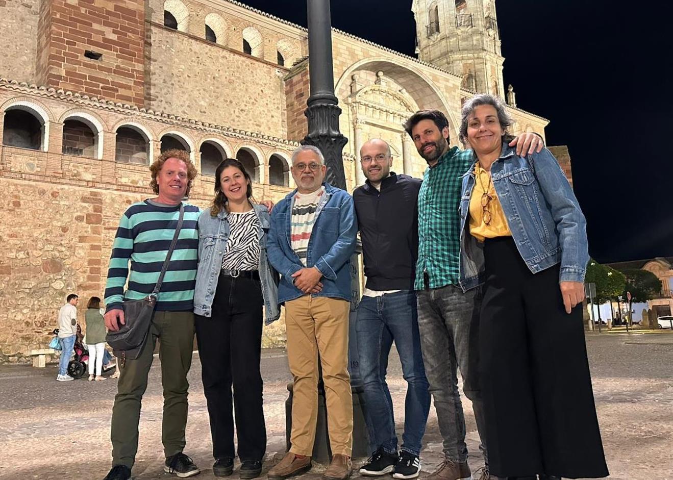-Actores y director con Antonio García-Catalán la noche del estreno