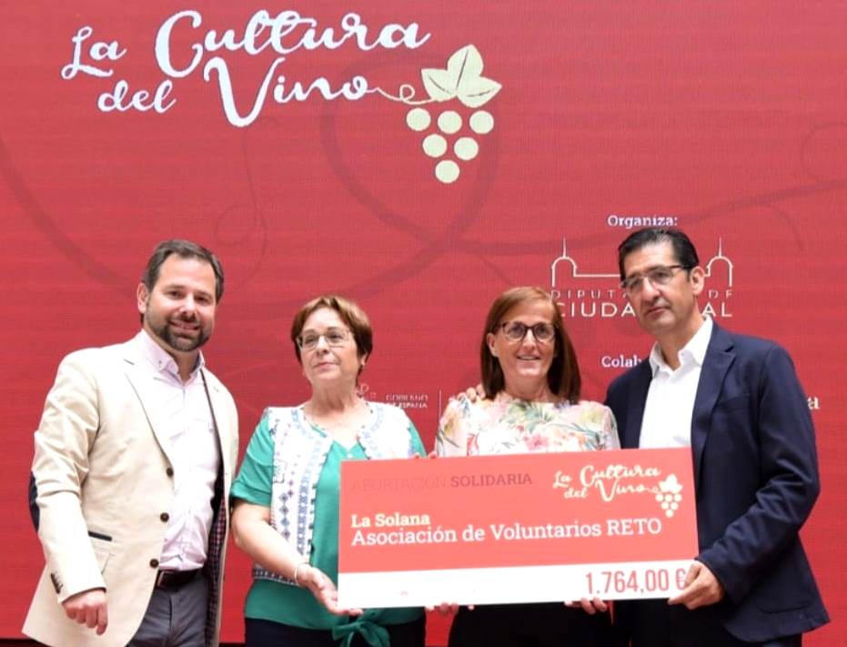 -Entrega donativo RETO