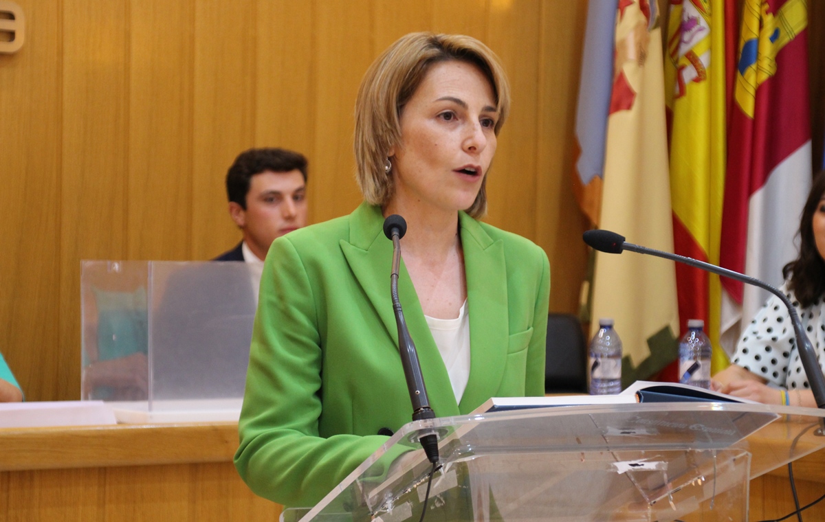 Luisa Márquez juró