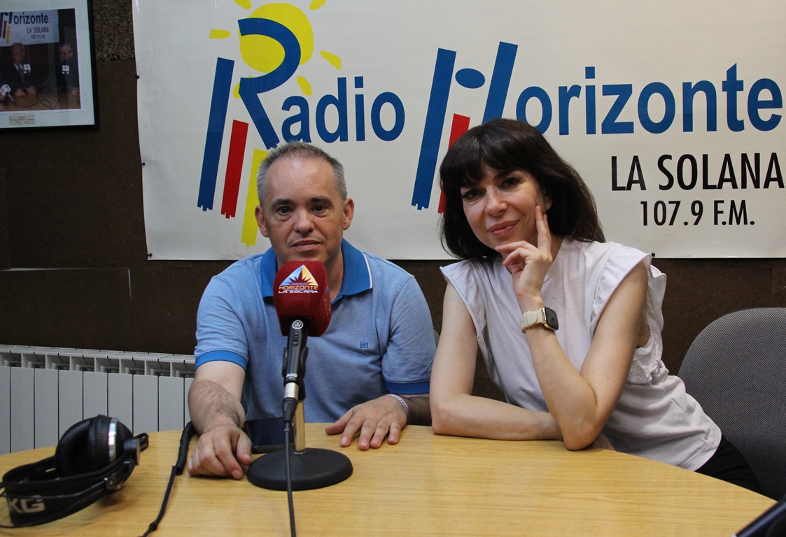 Regino Velacoracho y Alicia Montesquiu