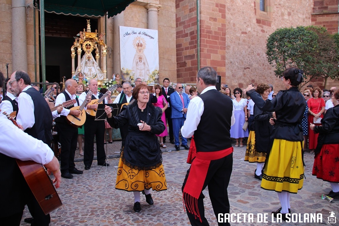 -AVirgen Ofrecimiento baile