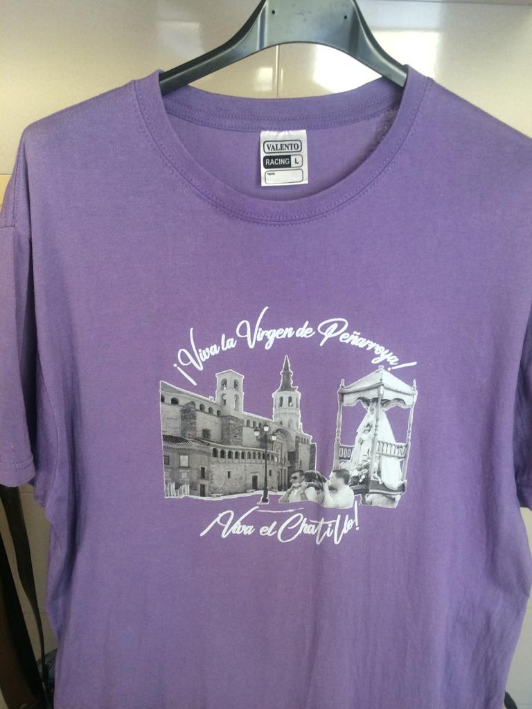 - Camiseta ganadora concurso