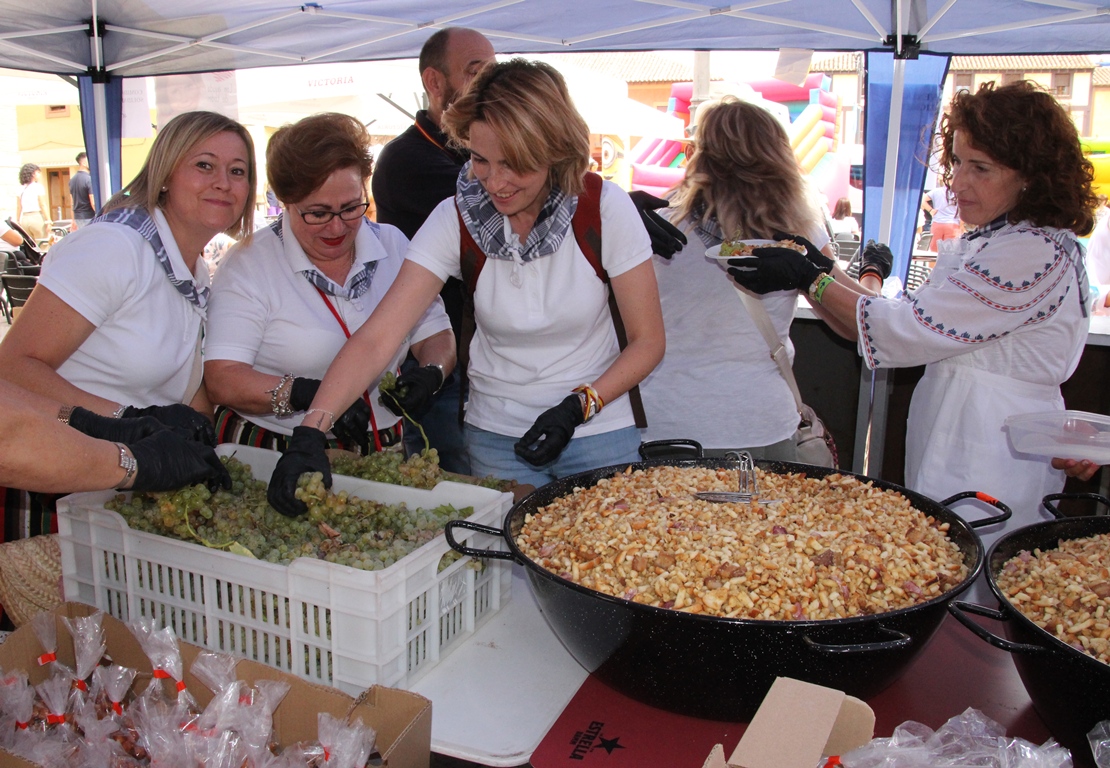 - Comida solidaria alcaldesa