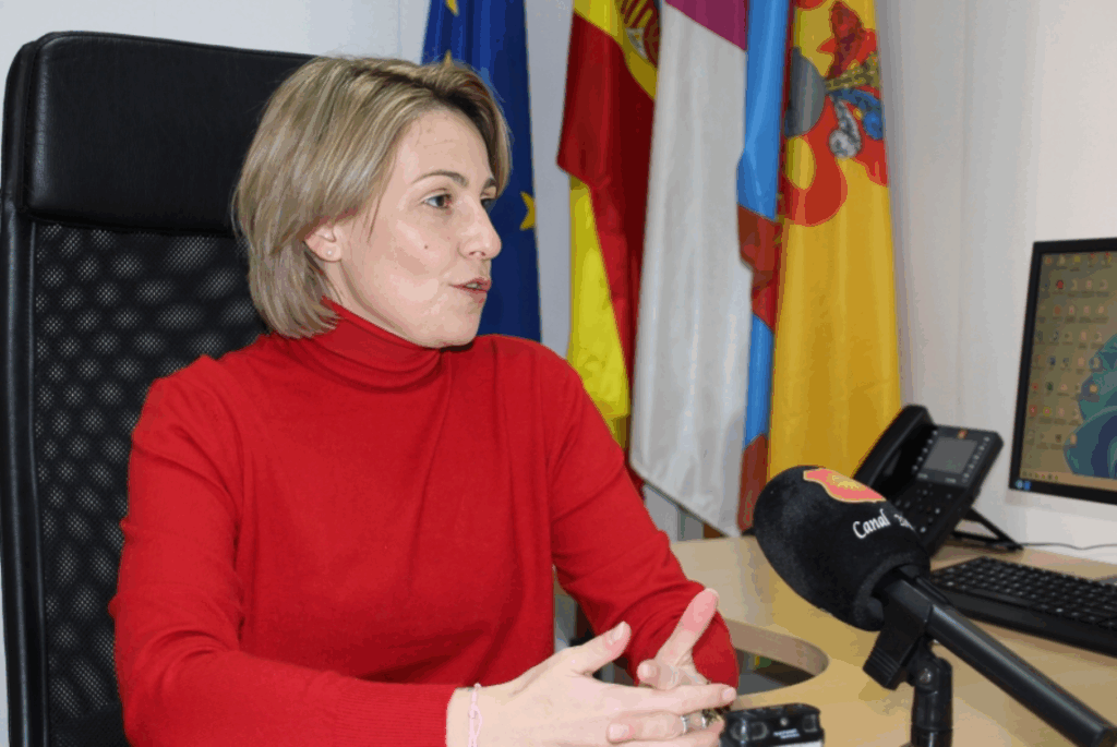 -Luisa Márquez institucional-1