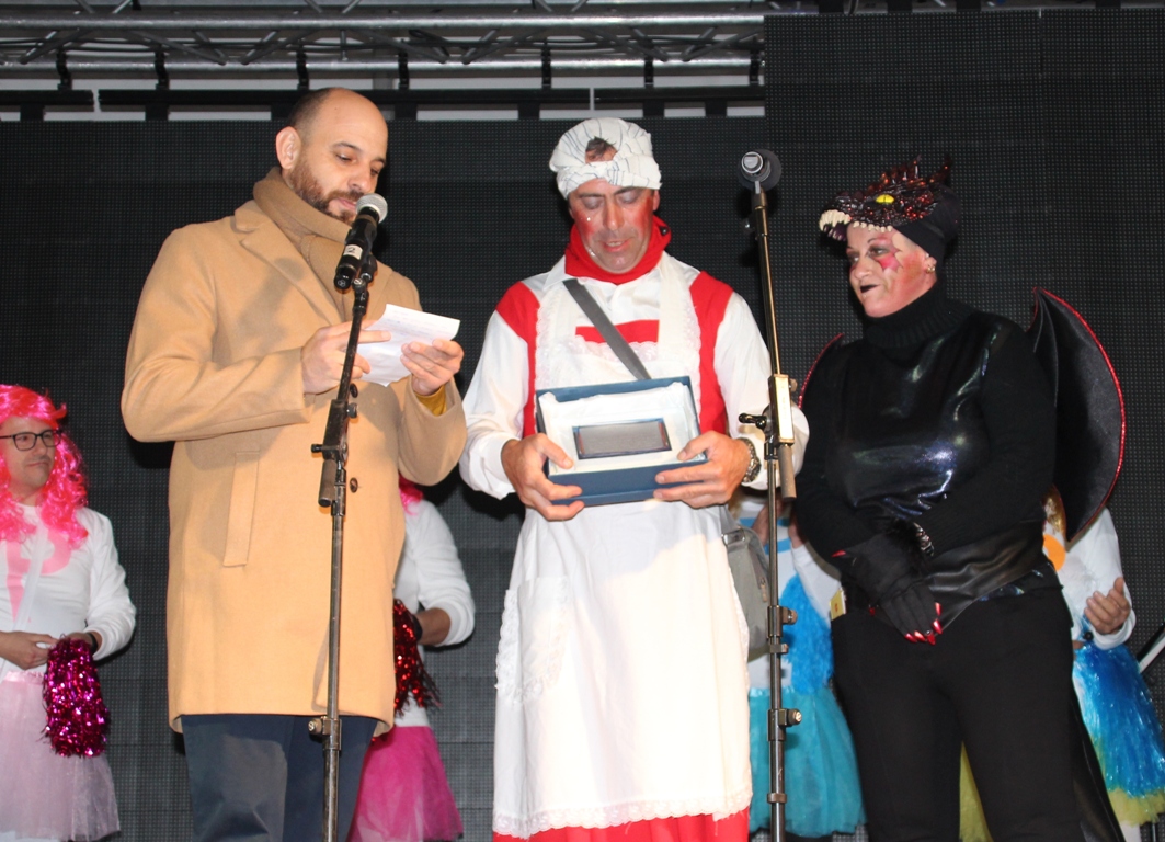 -Carnavalero y concejales