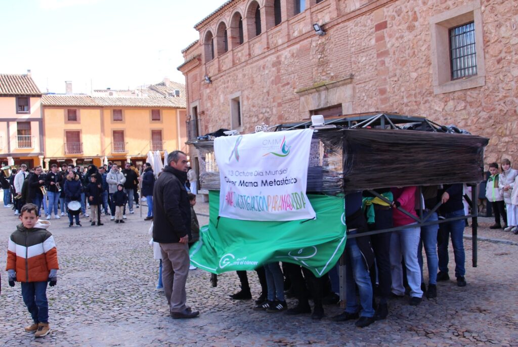 - Ensayo solidario Plaza Mayor