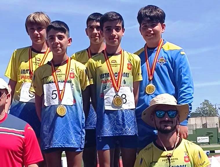 -Algunos_de_los_medallistas.jpg