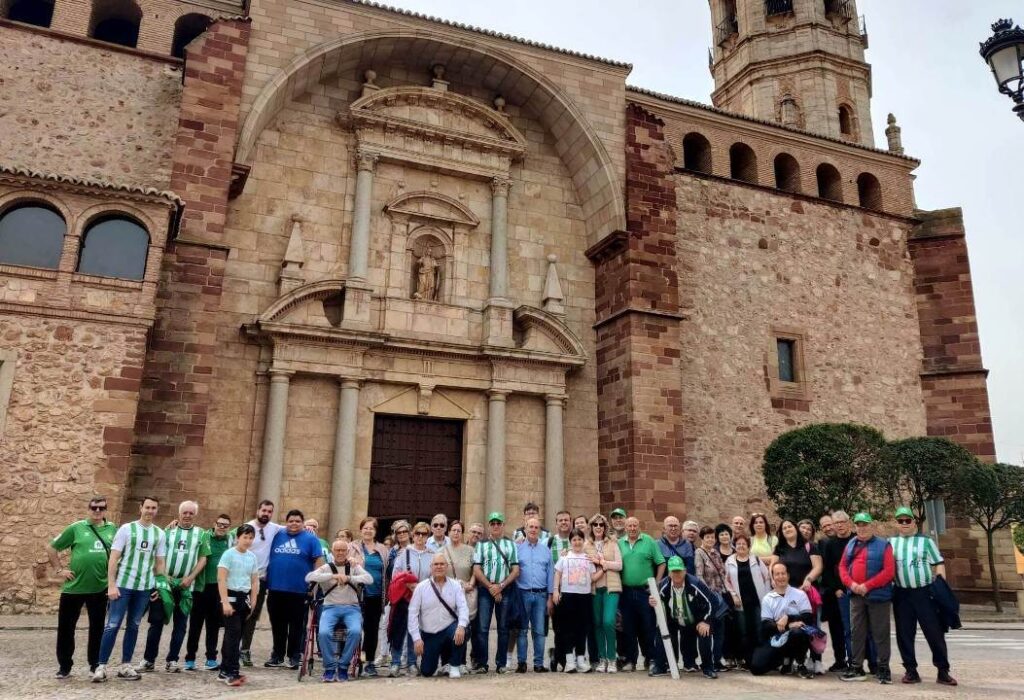 -Béticos_en_la_Plaza_Mayor.jpg