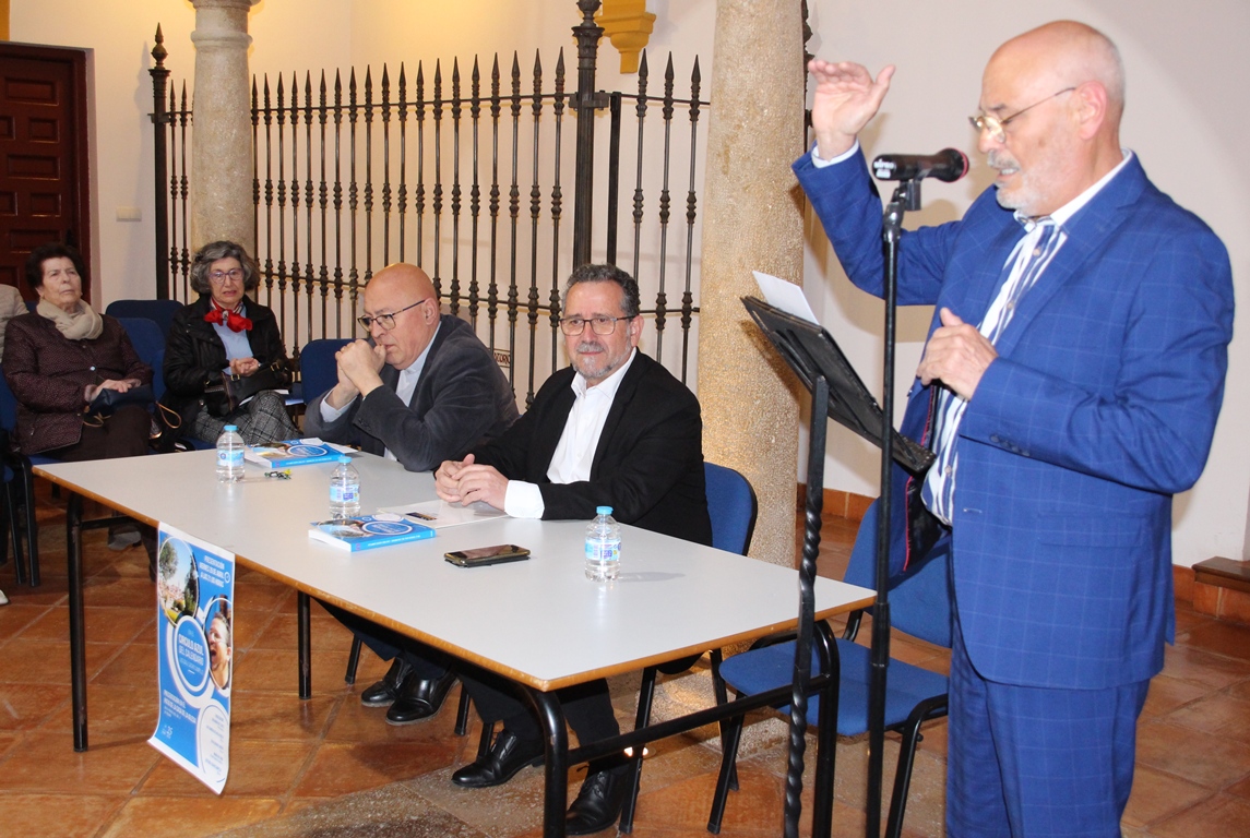 - Libro Luís Díaz-Cacho presentación