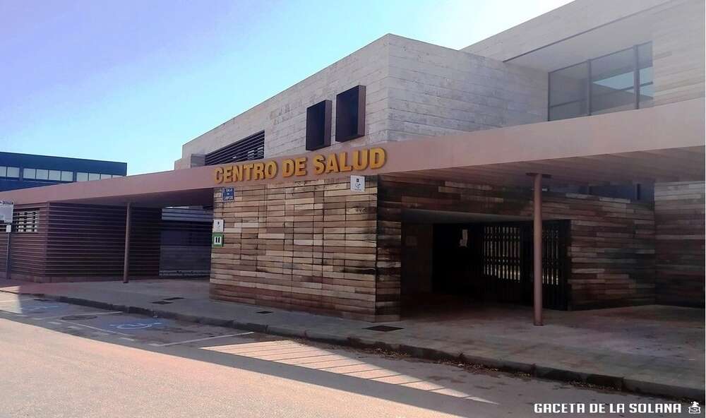 centro de salud fachada