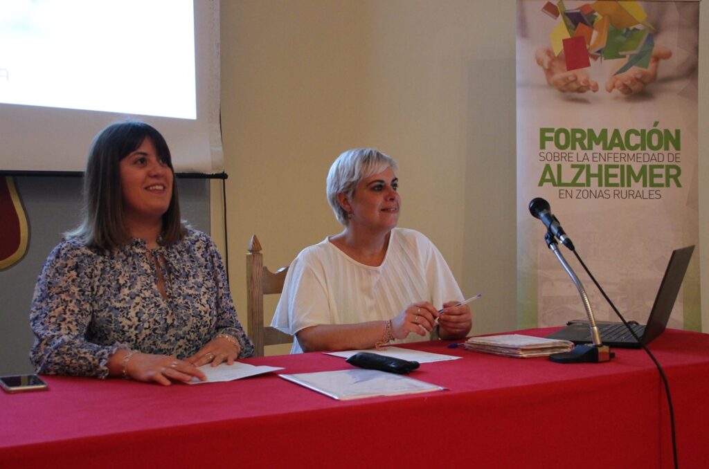 - Charla Alzheimer ponentes