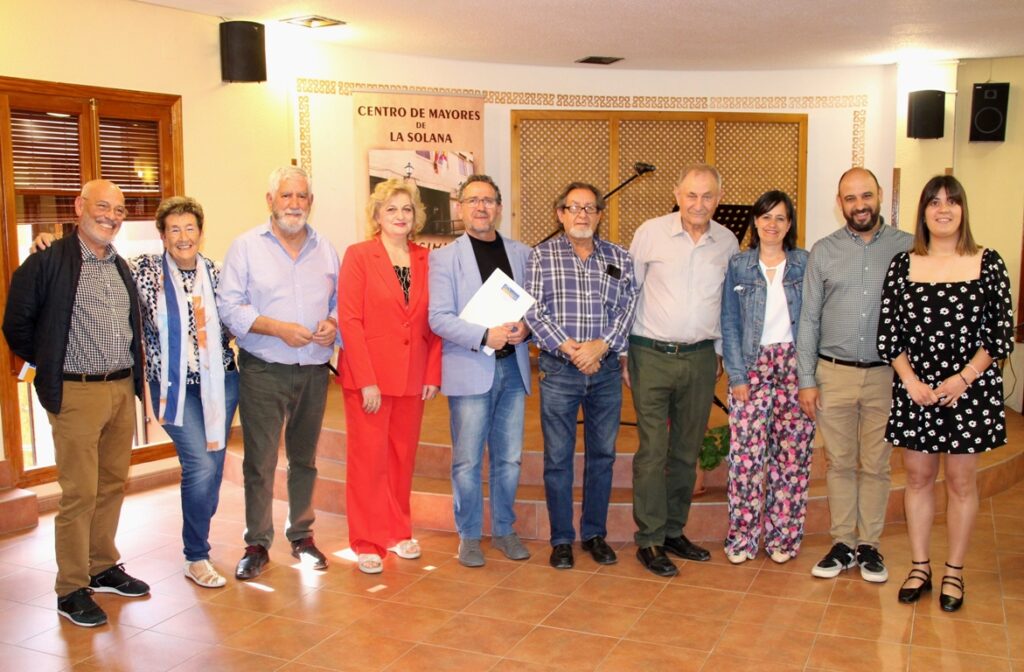 -Poetas y autoridades