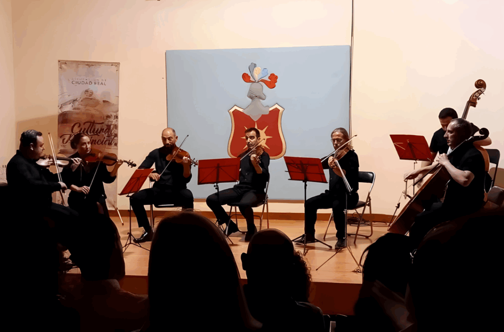 -Actuación_de_Orfeo_en_el_auditorio_Don_Diego.png