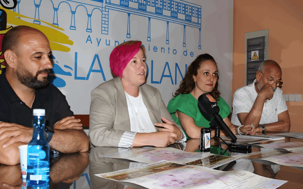 -Presentación_de_la_zarzuela_en_la_calle.png