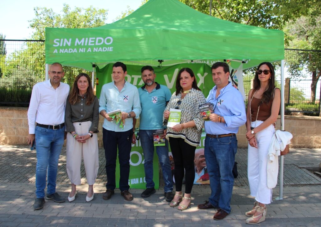 - Vox mercadillo La Solana