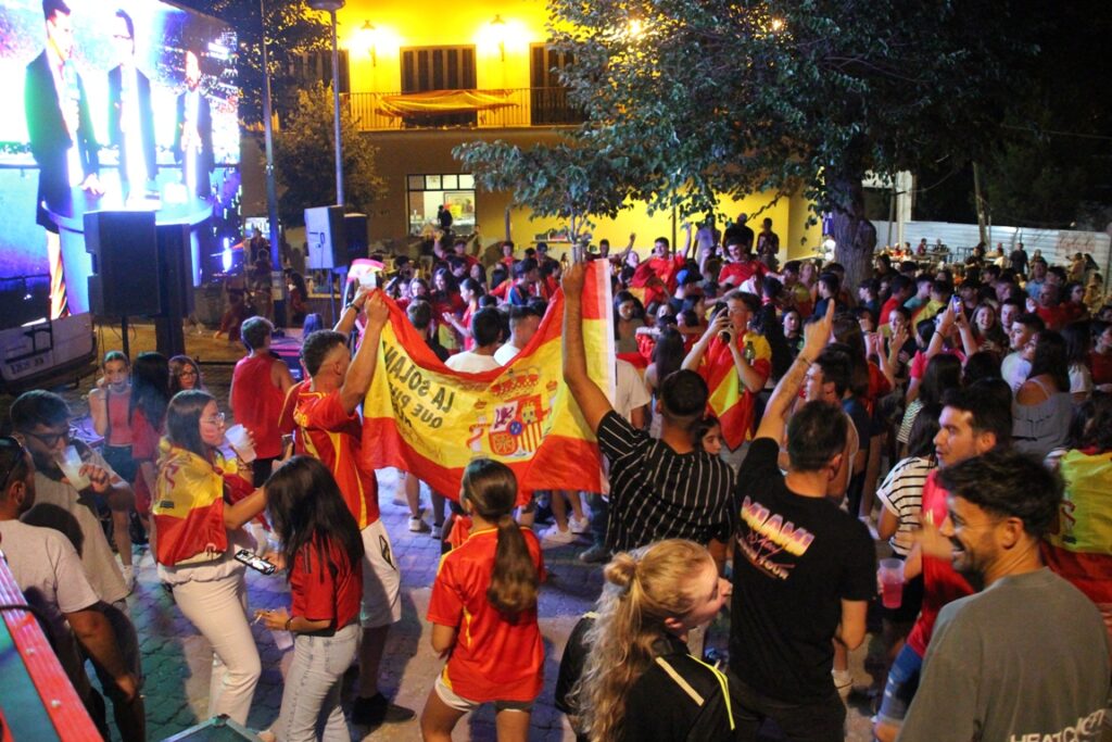 -Celebración Eurocopa en La Solana