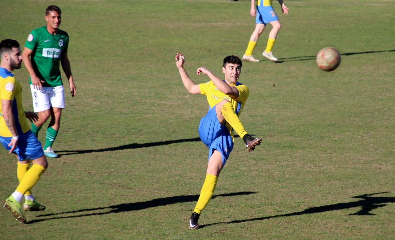 -Josema en un partido en La Moheda contra el Toledo