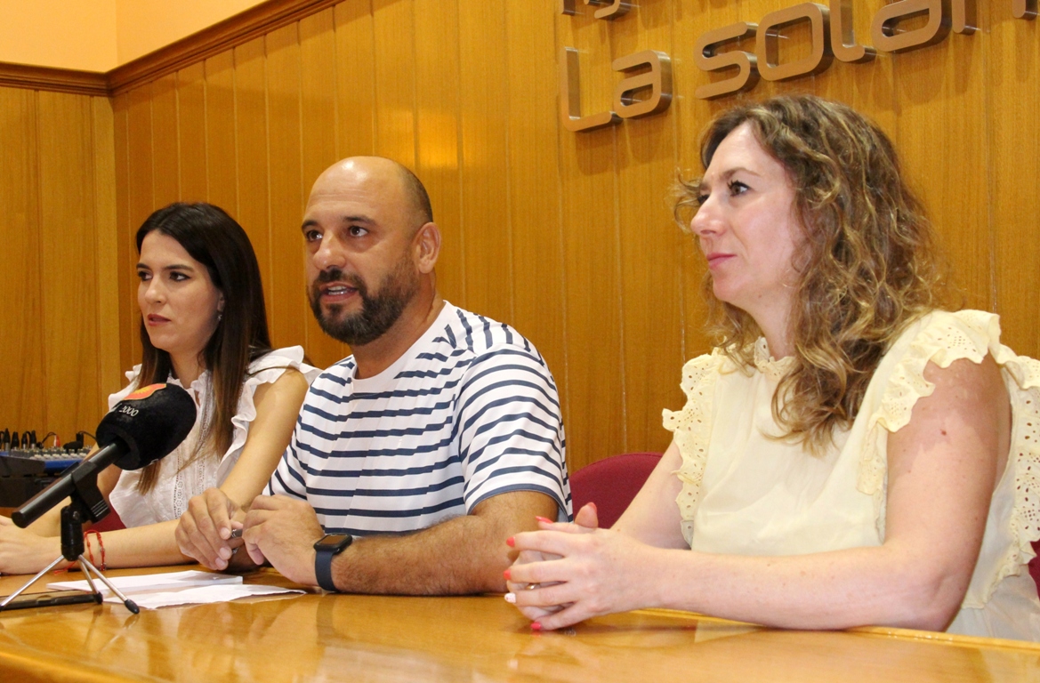 -El concejal de Promoción Económica junto a representantes del comercio local