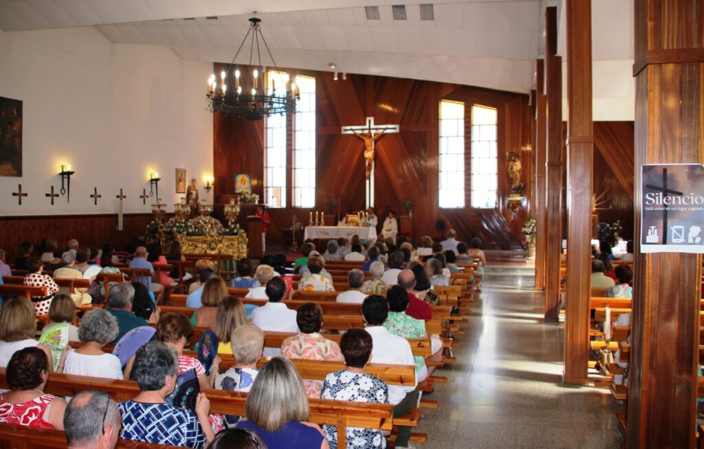 -Misa en Santa María