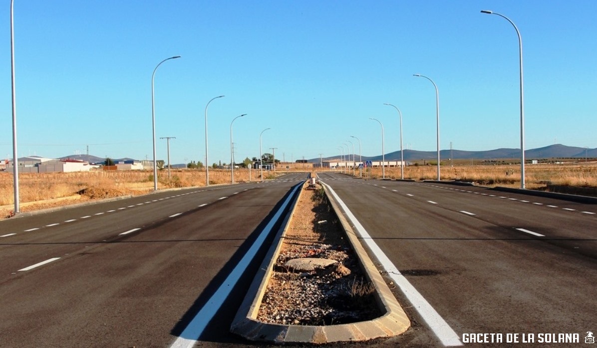 -Parque Empresarial sin terminar