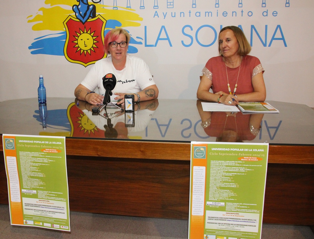 - Ángela Notario y Amalia Romero de Ávila presentaron el nuevo ciclo