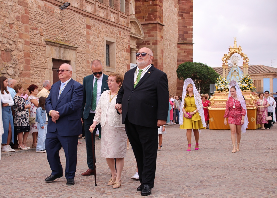 - Procesión final novenario