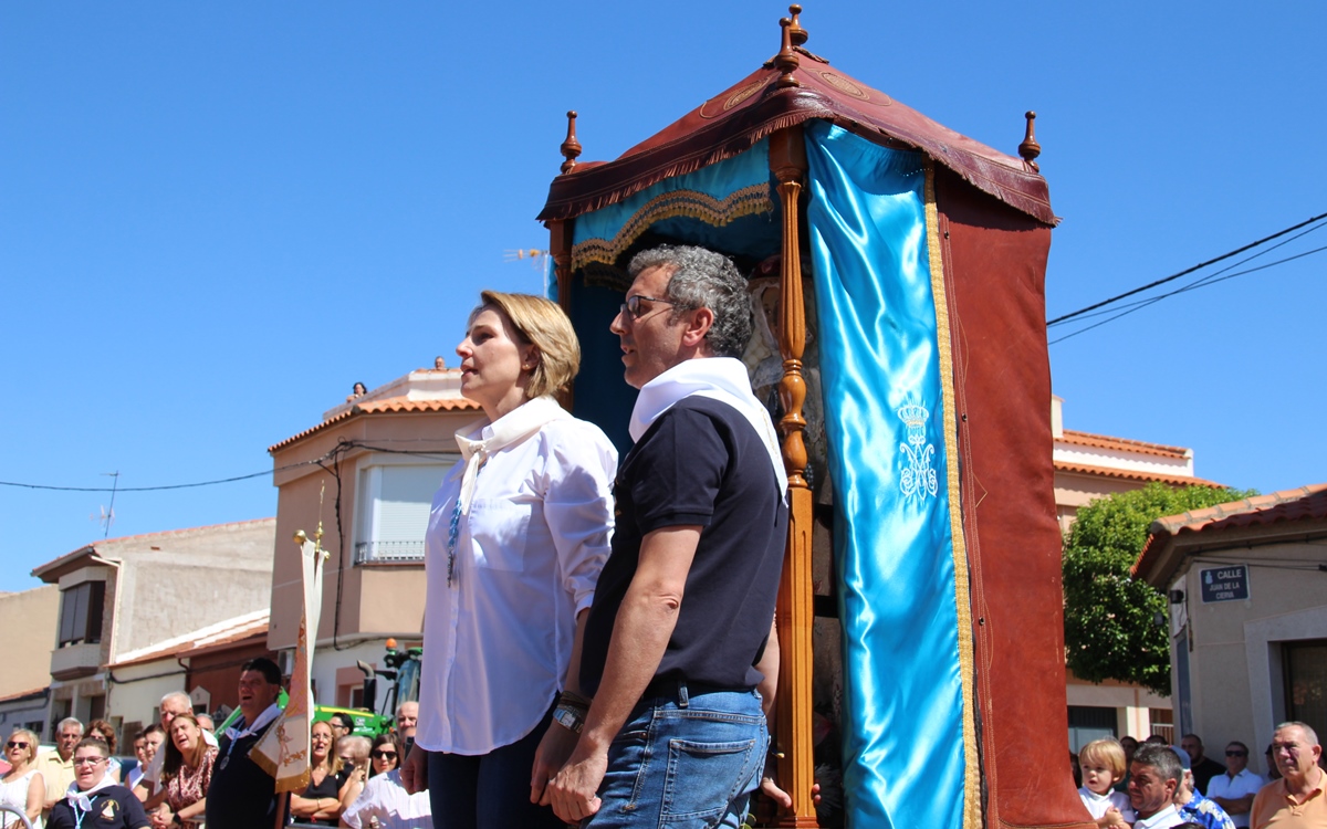 - Virgen alcaldesa
