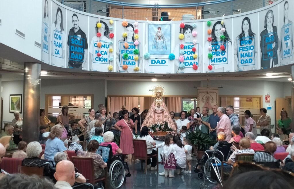 - Virgen traslado residencia mayores