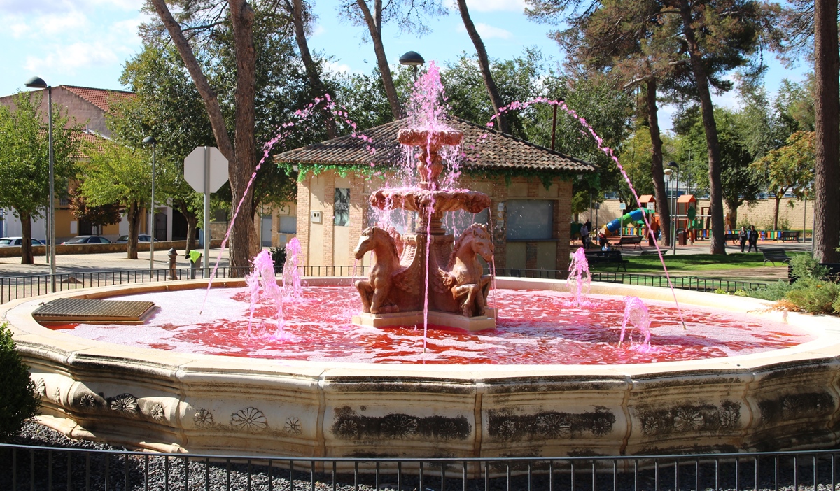 - Fuente rosa parque municipal