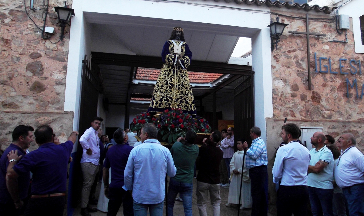- Traslado Jesús entrando en Santa María