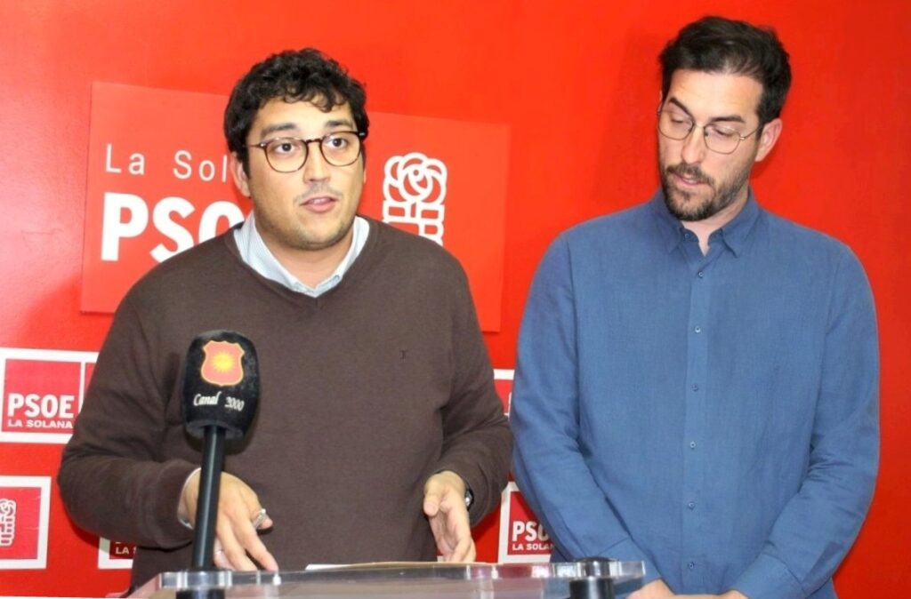 -Eulalio Díaz-Cano en la rueda de prensa