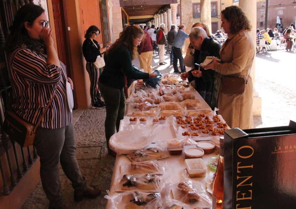 - Mercadillo Plaza-1