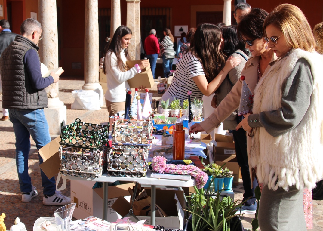 - Mercadillo Plaza-2