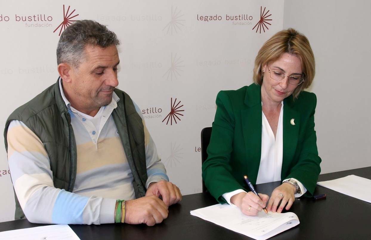 -Momento de la firma del acuerdo
