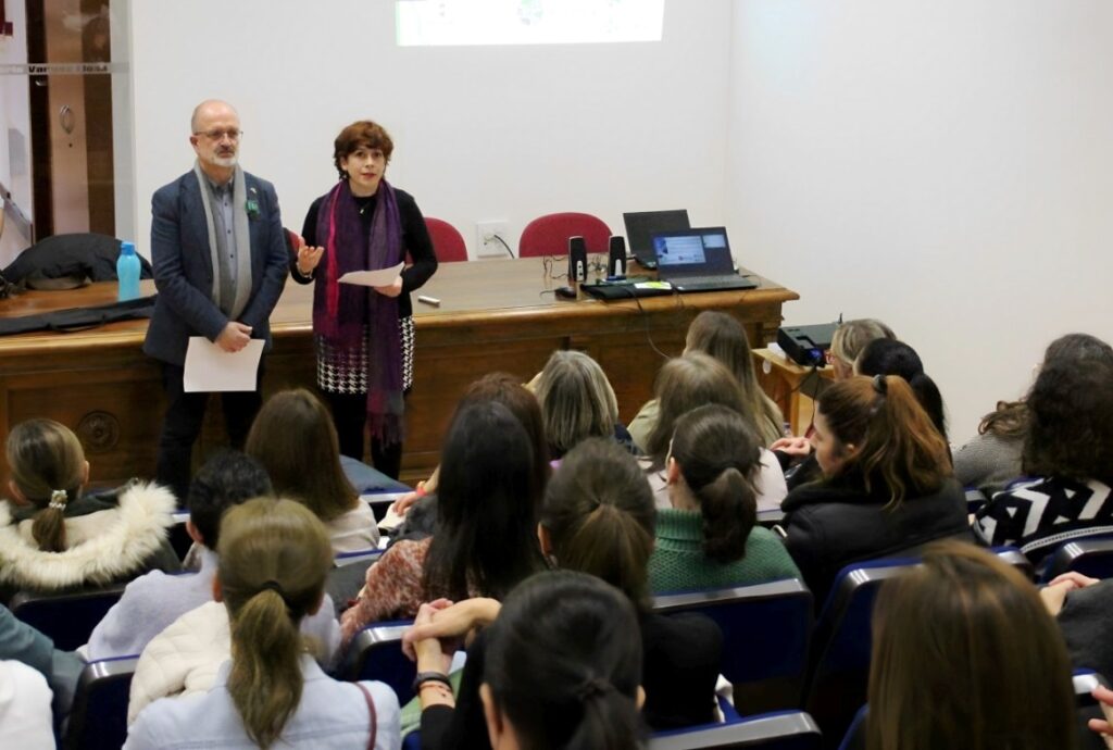 -Los directores de los institutos presentaron la escuela de familias