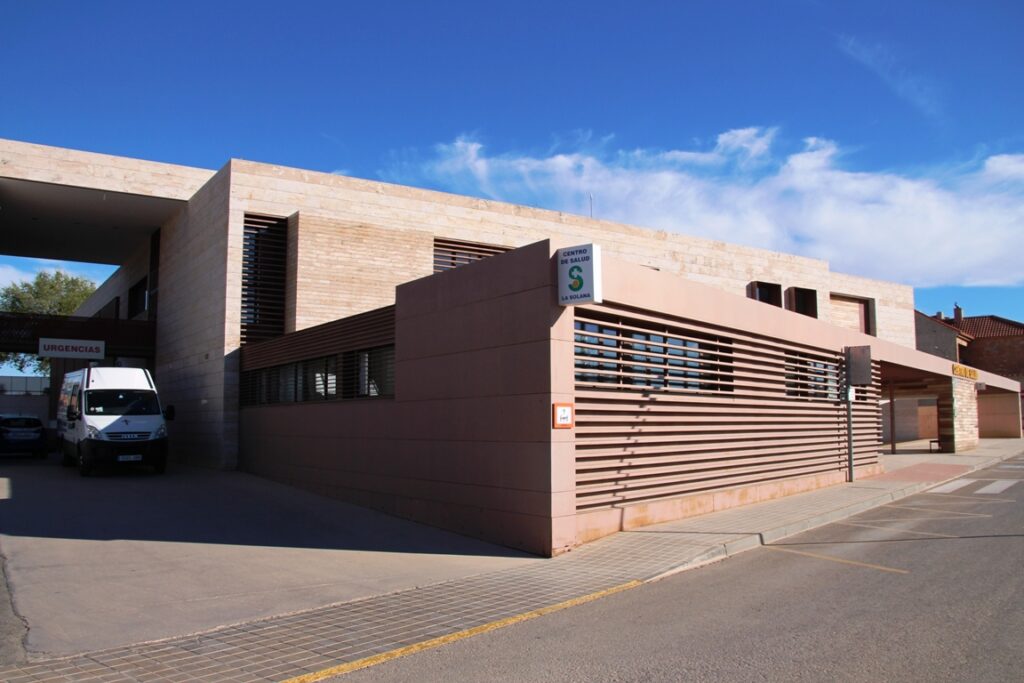 - Centro Salud fachada3