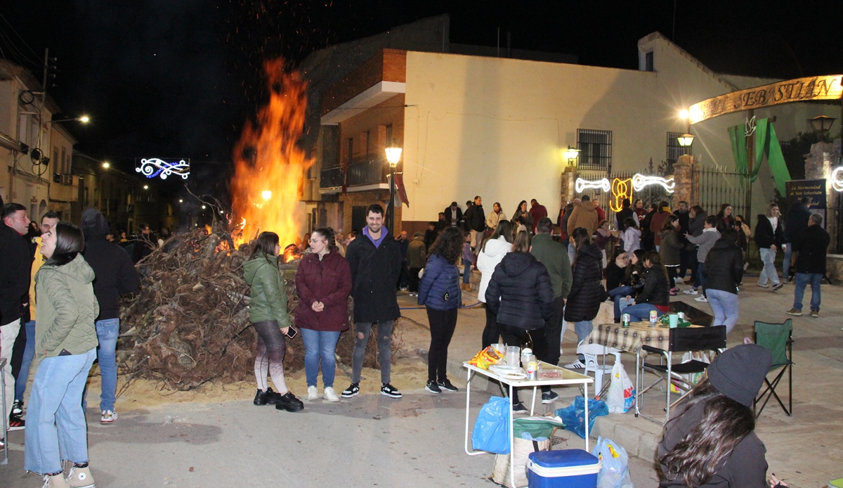 - S Sebastián lumbre