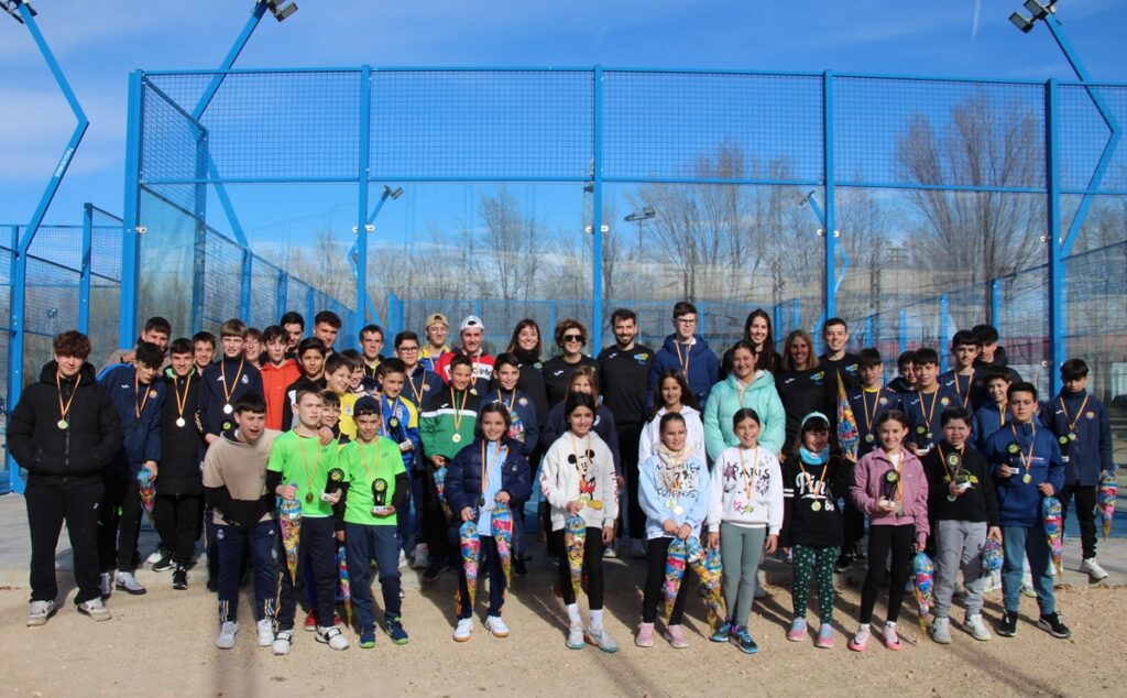 - Torneo Infantil Pádel Reyes