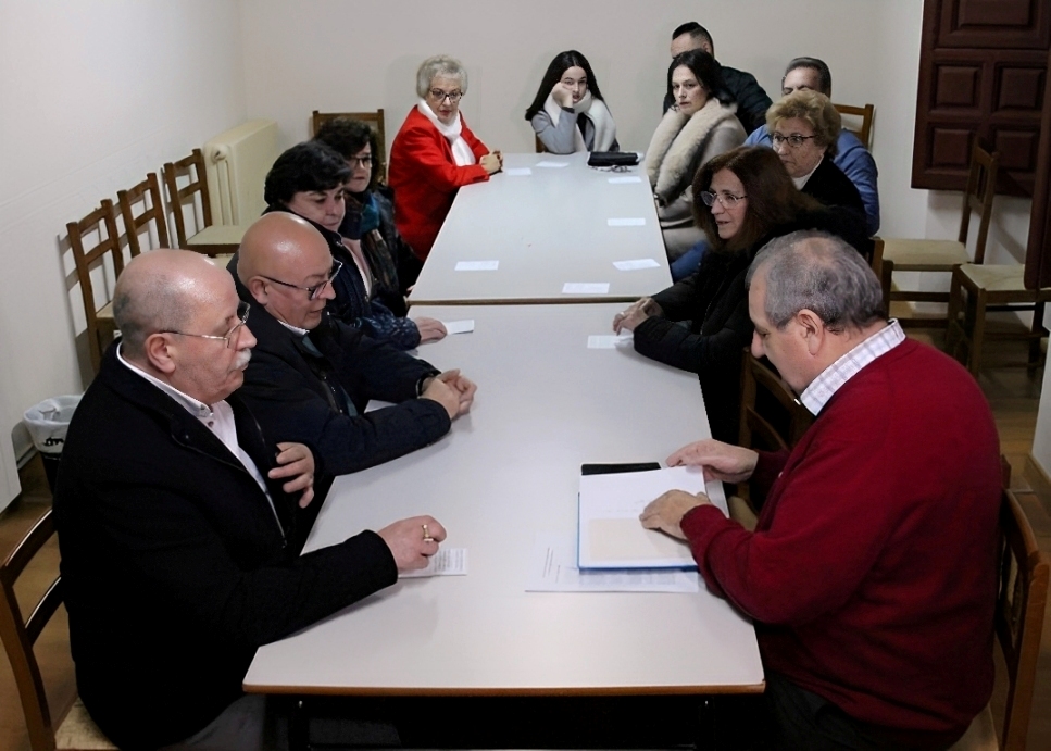 -Imagen de la asamblea de constitución