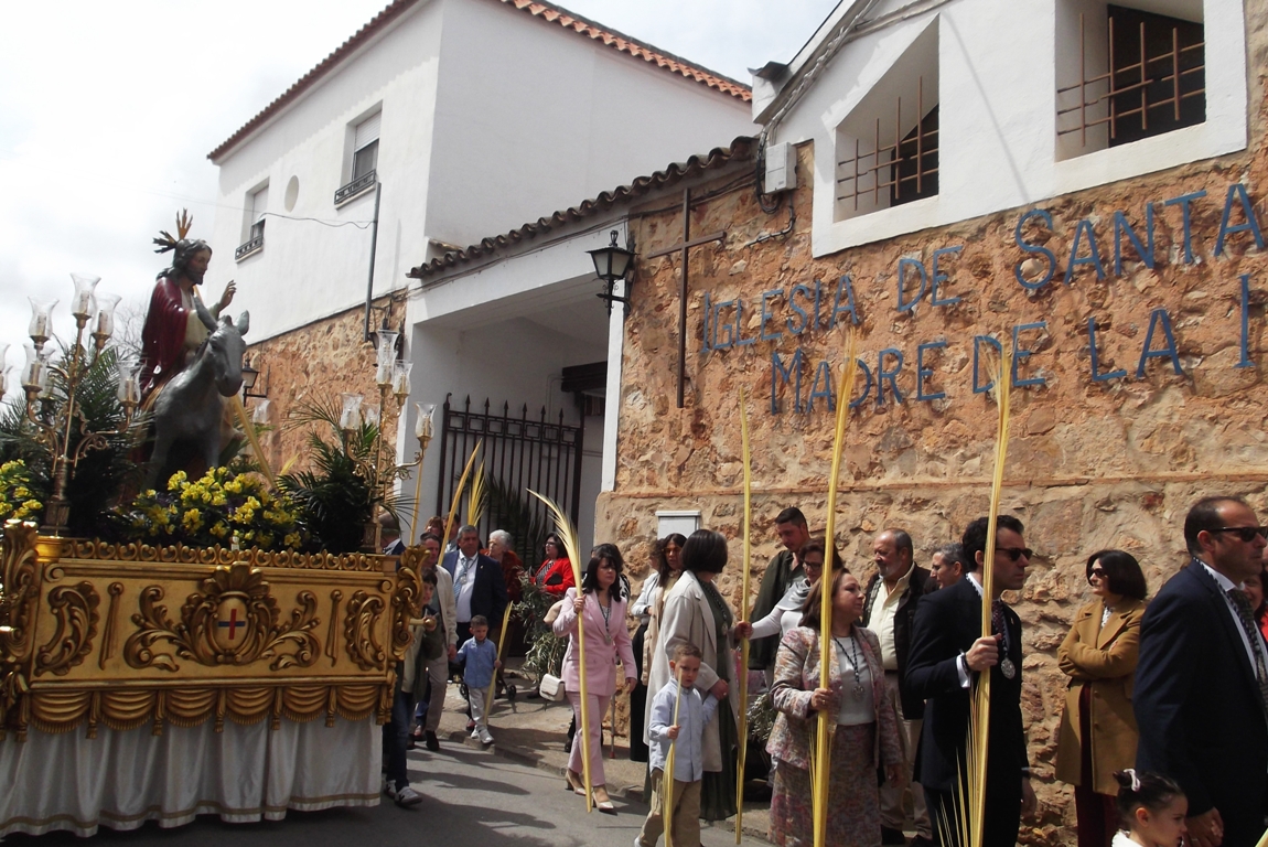 -La Borriquilla salió de Santa María