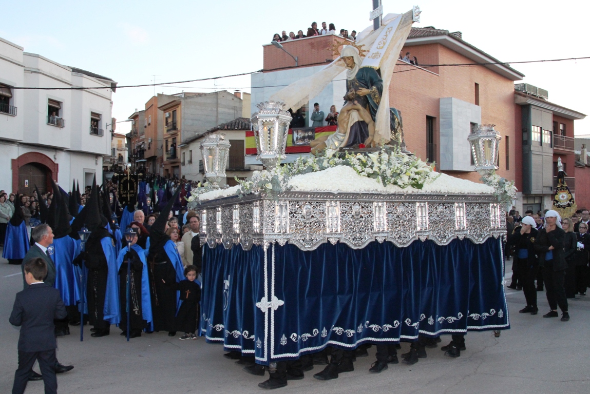 - S Entierro Virgen Angustias