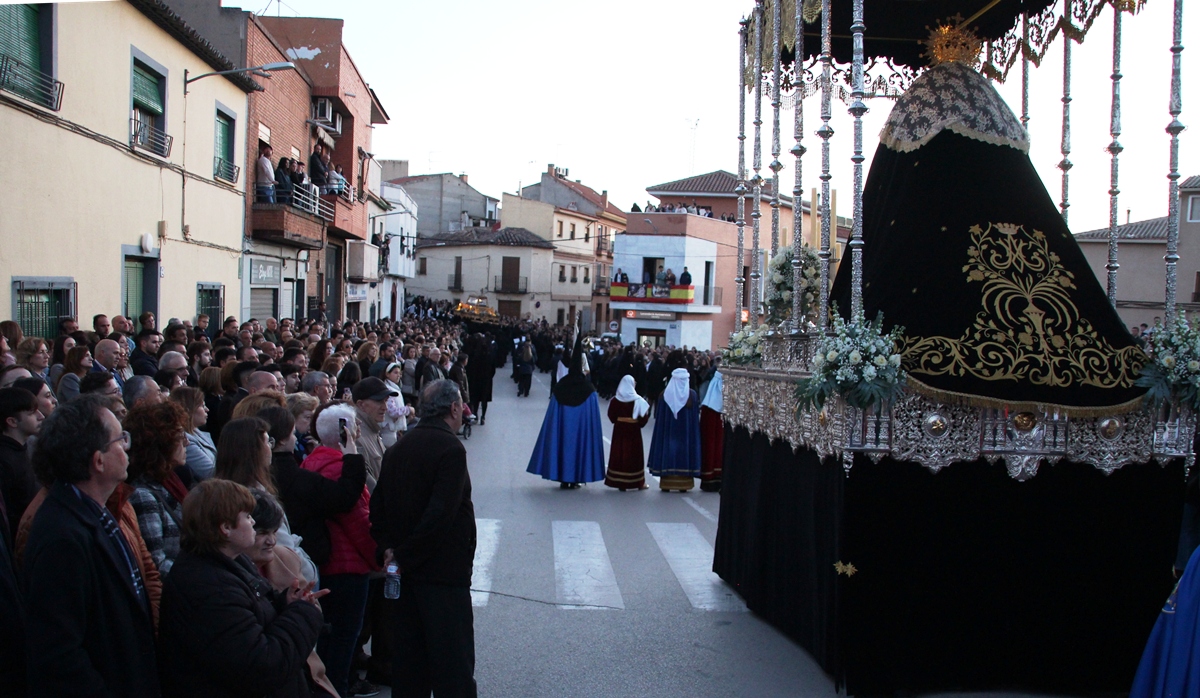 - S Entierro Virgen de la Soledad