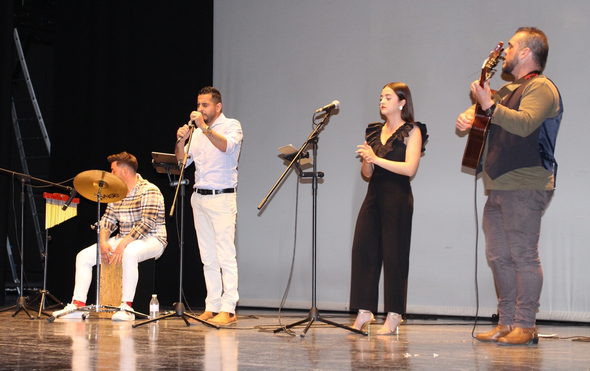 - S Isidro Al son celeste