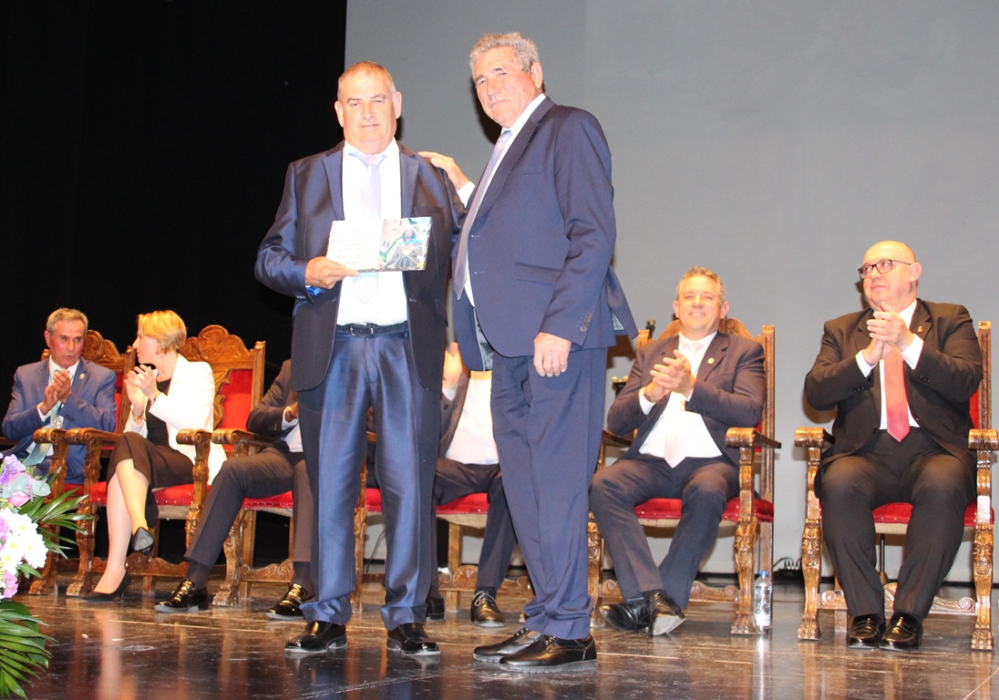 - S Isidro agricultor